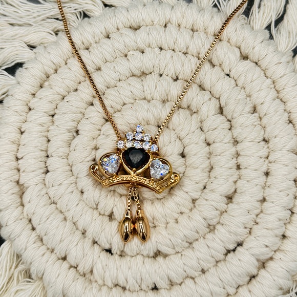 Crown Necklace 18K laminated gold - Picture 5 of 5